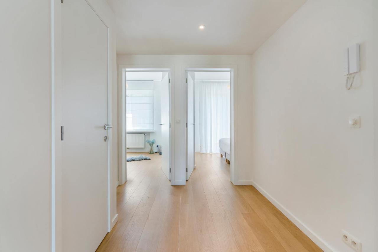 Seacarl - Stunning With Frontal Sea View Apartment